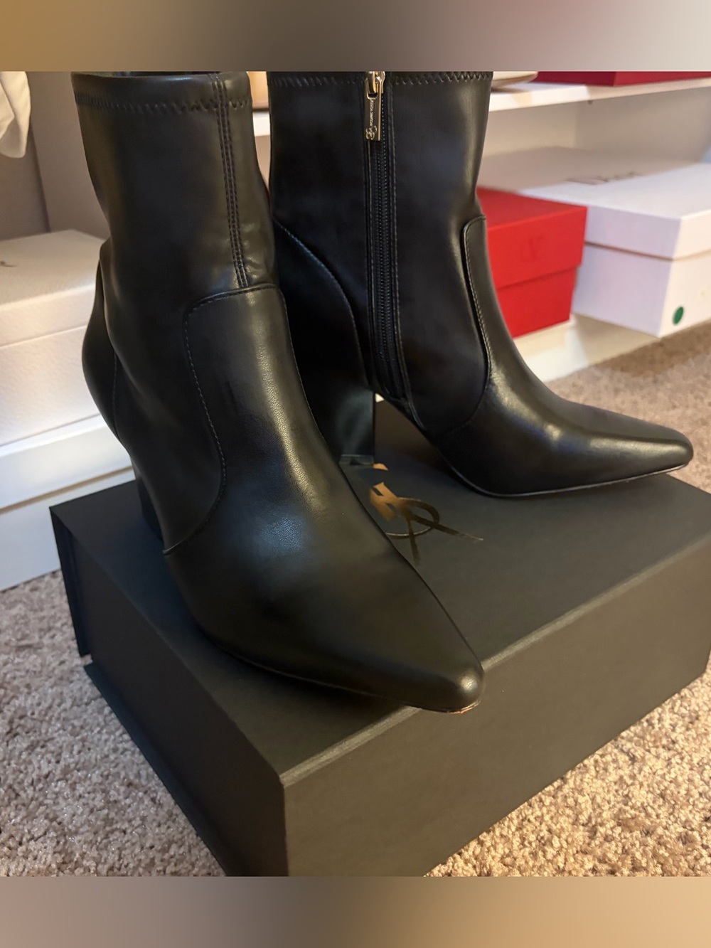 Jessica Simpson Black Pointed-Toe Leather Ankle Boots Booties 🧡